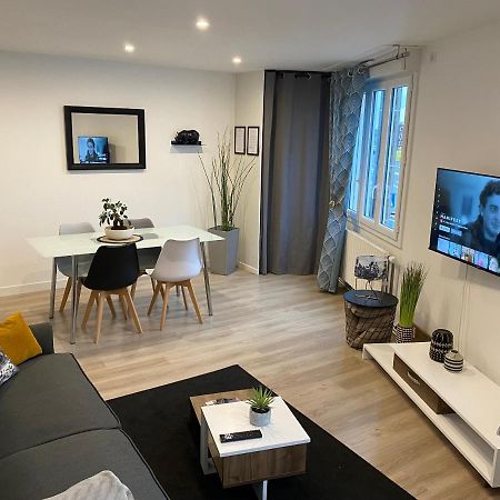 Appartement Cholet les Halles coté jardin Exterior foto